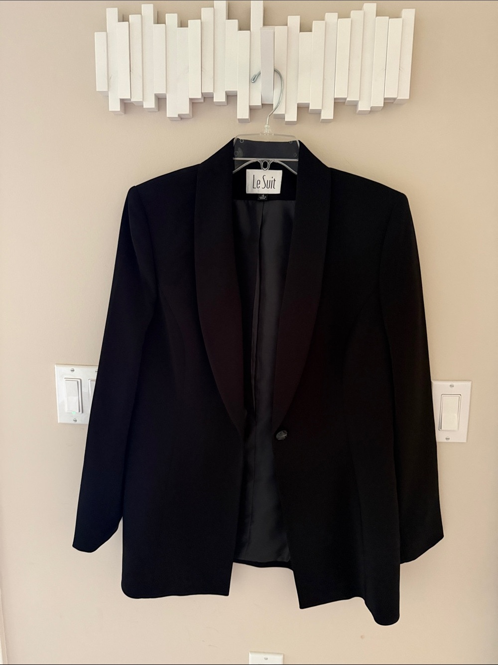 Le Suit Black Blazer Jacket Longline One Button Women's Size 12 Career Business